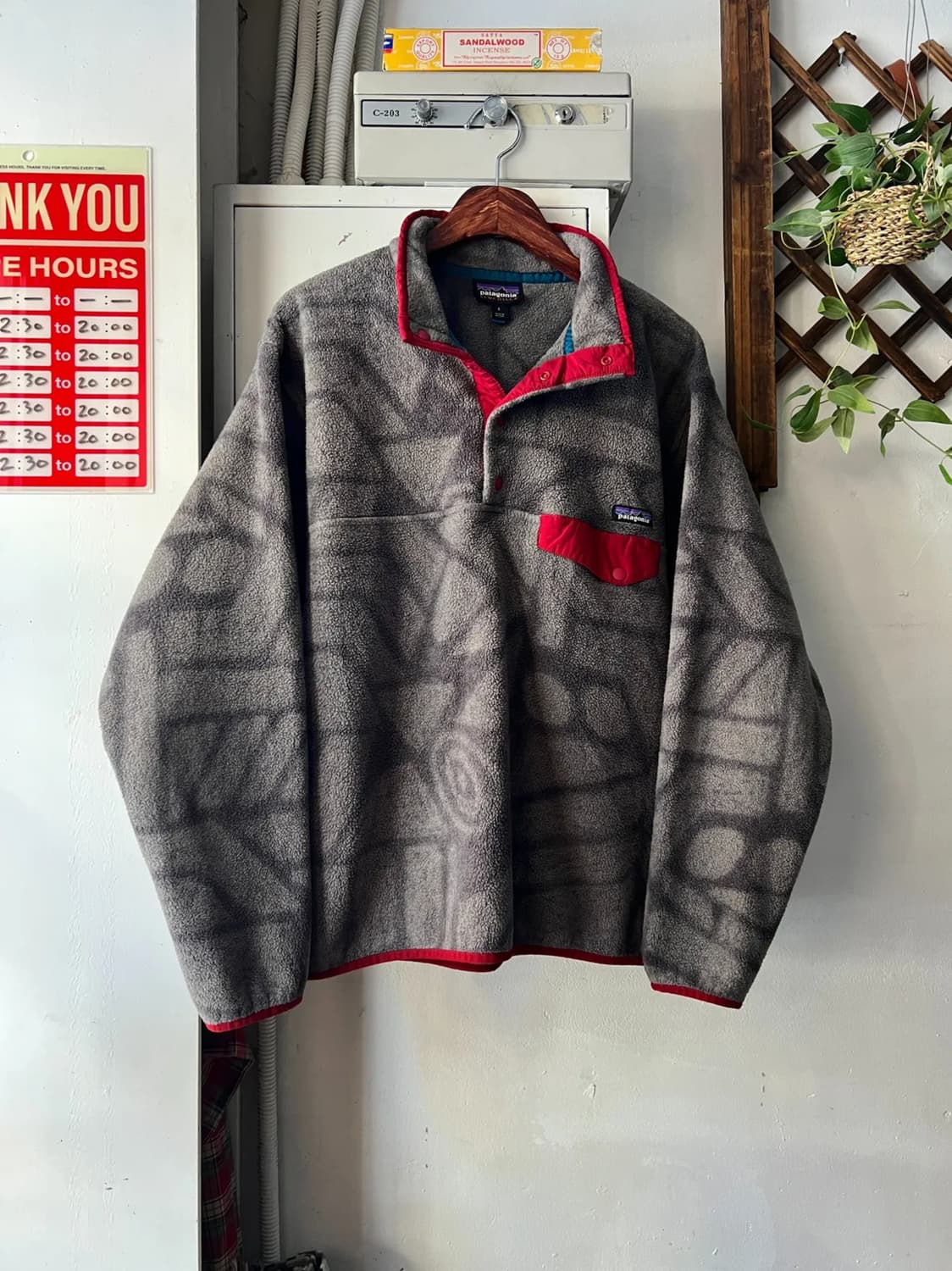 [L]파타고니아 신칠라 스톤크랙 패턴 셰일 아노락 플리스 상품이미지1