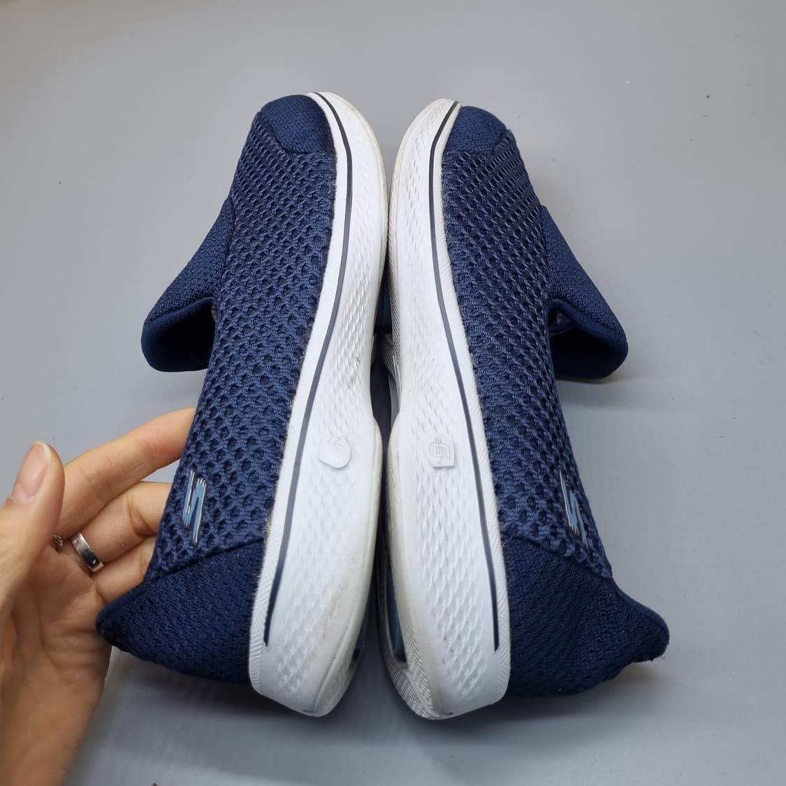 스케쳐스 고워크4 여성슬립온240  상품이미지5