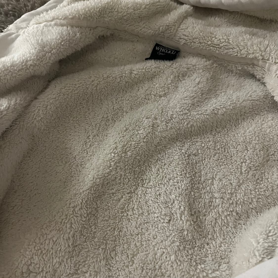 후아유 연보라패치💜 털 후드집업 상품이미지2