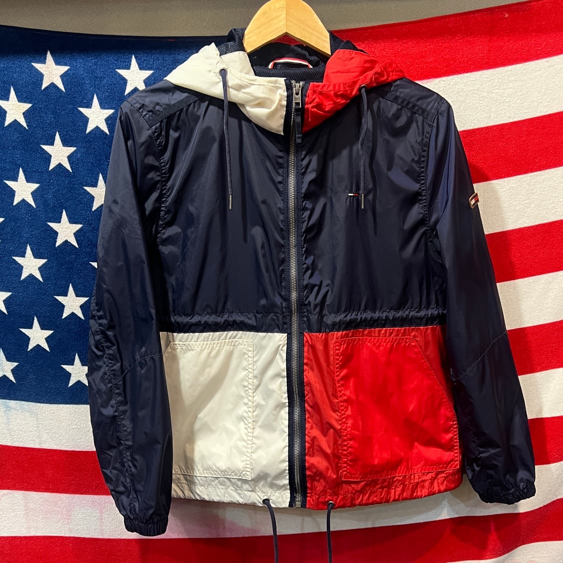 타미힐피거 후드 바람막이 상품이미지1