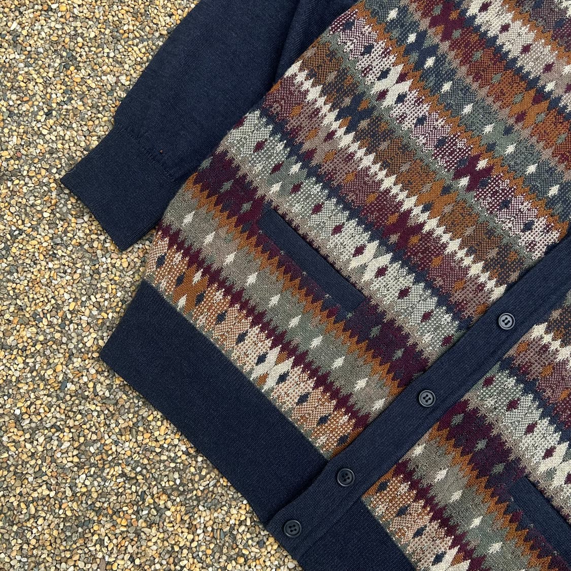 입생로랑(YSL) 에스닉 패턴 브이넥 가디건 상품이미지3