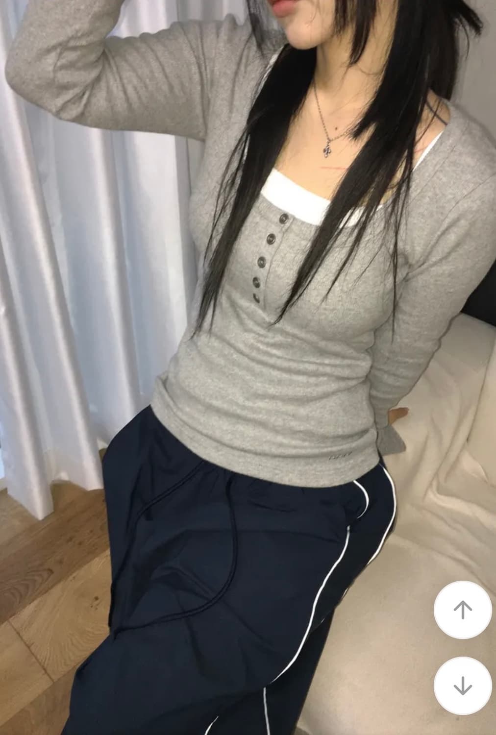 이즈이즈 터치 버튼 티 상품이미지2