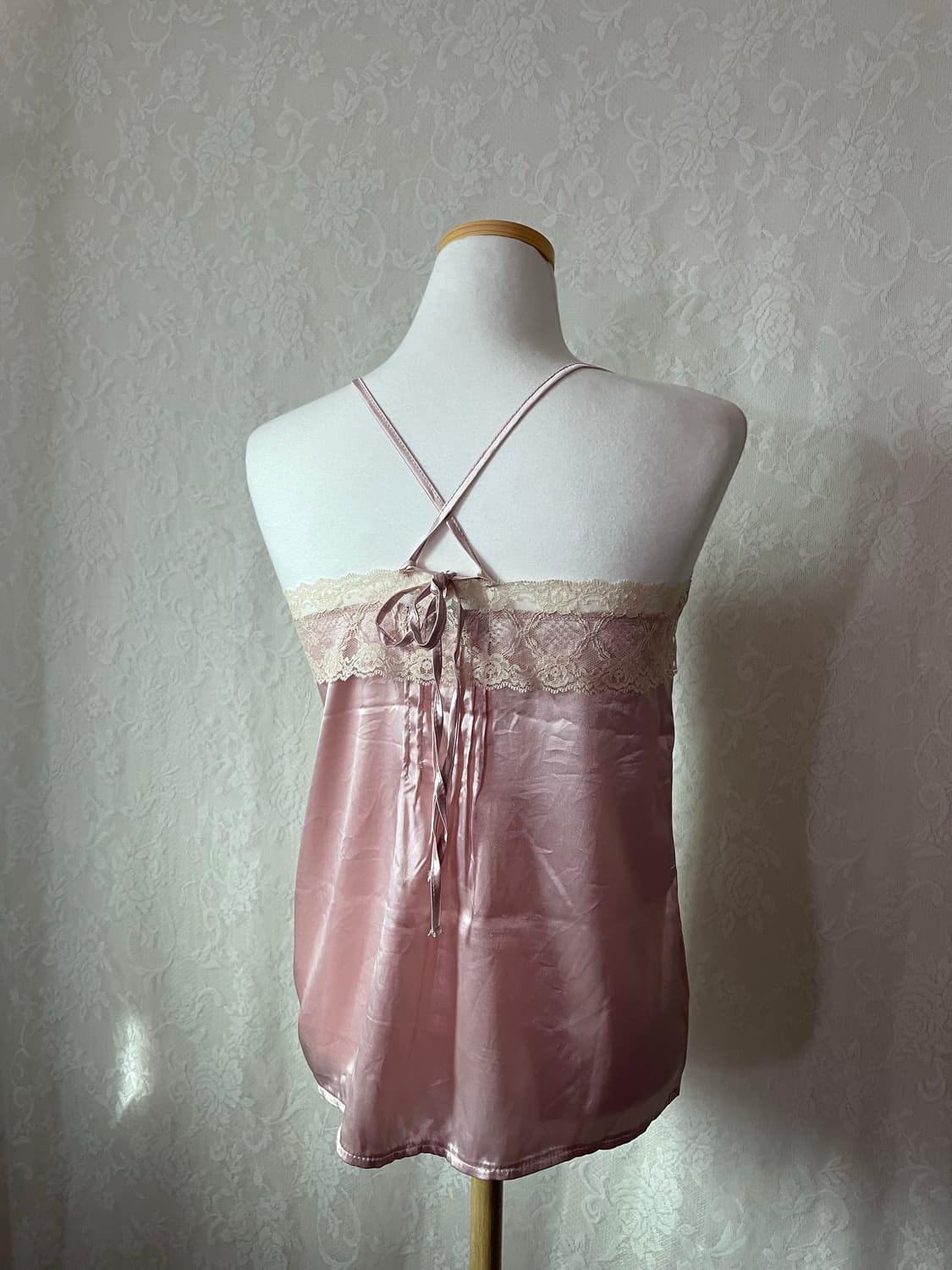 로맨틱 핑크 새틴 레이스 캐미솔 상품이미지3