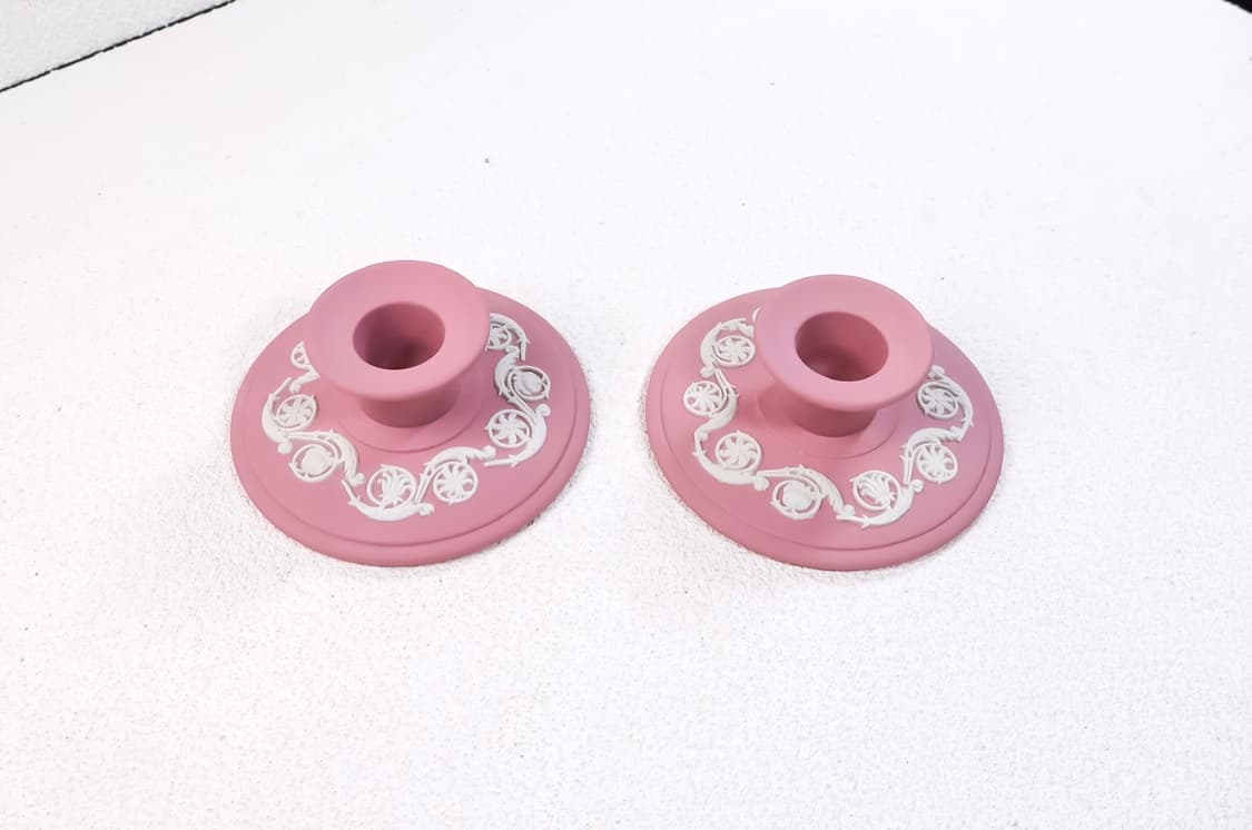 [영국앤틱] 웨지우드 제스퍼웨어 덩쿨부조 낮은 캔들홀더 1쌍_핑크 상품이미지1