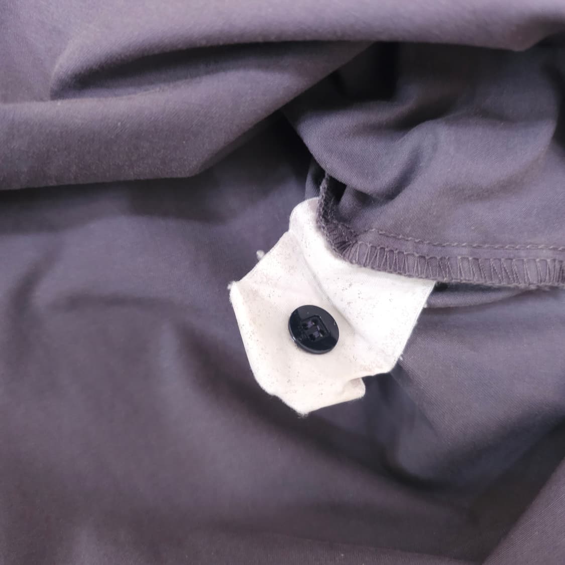 스톤아일랜드 피그먼트 멀티포켓 셔츠 상품이미지4