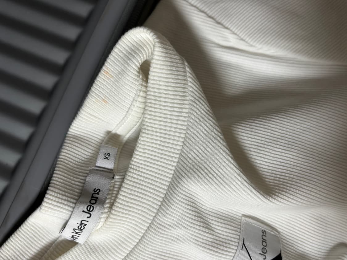 캘빈 클라인 반팔티 상품이미지2