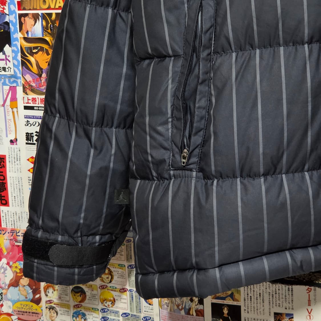 나이키 조던 스트라이프 퍼 후드 울프조 덕다운 패딩 상품이미지4