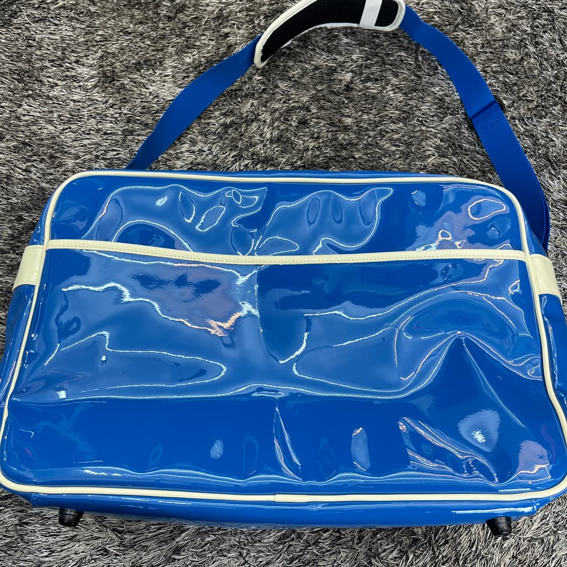 (새)원알엠 밀레니얼 레트로 크로스백 (L) 상품이미지5