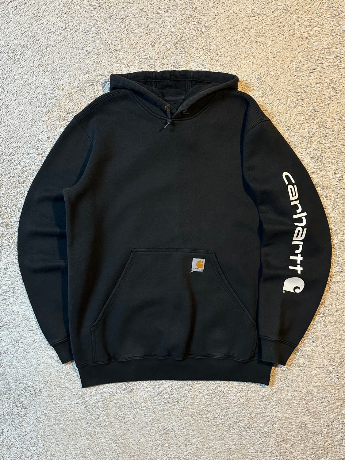 칼하트 CARHARTT 미드웨이트 사이드라인 기모 후드티 블랙 상품이미지1