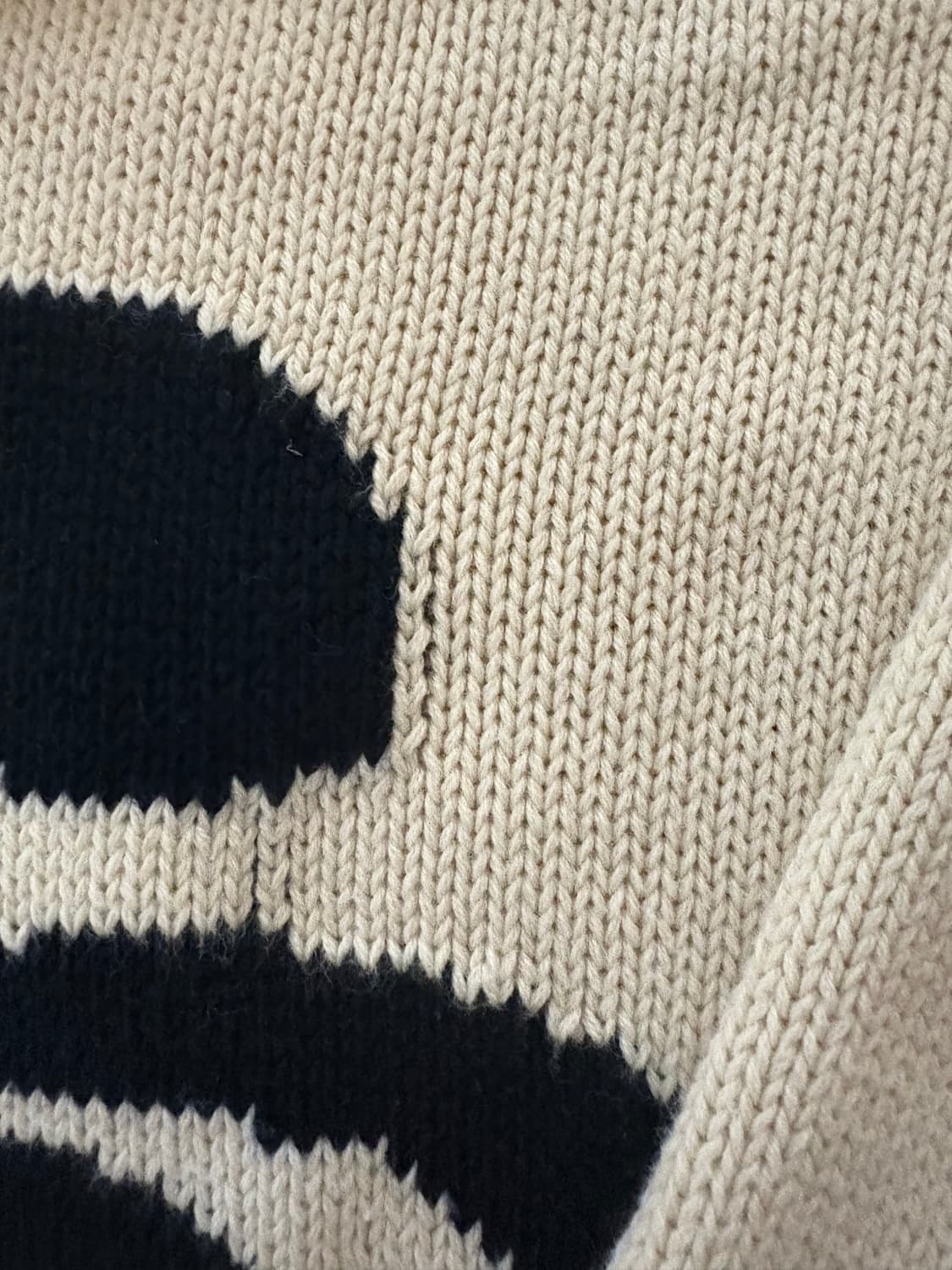 스투시 컬리 s 스웨터 네추럴 상품이미지5