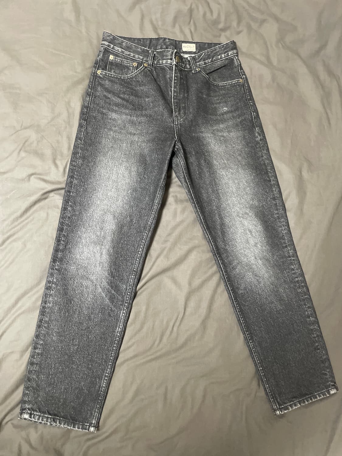 모드나인 mod1 크롭 블랙데님 29 상품이미지1