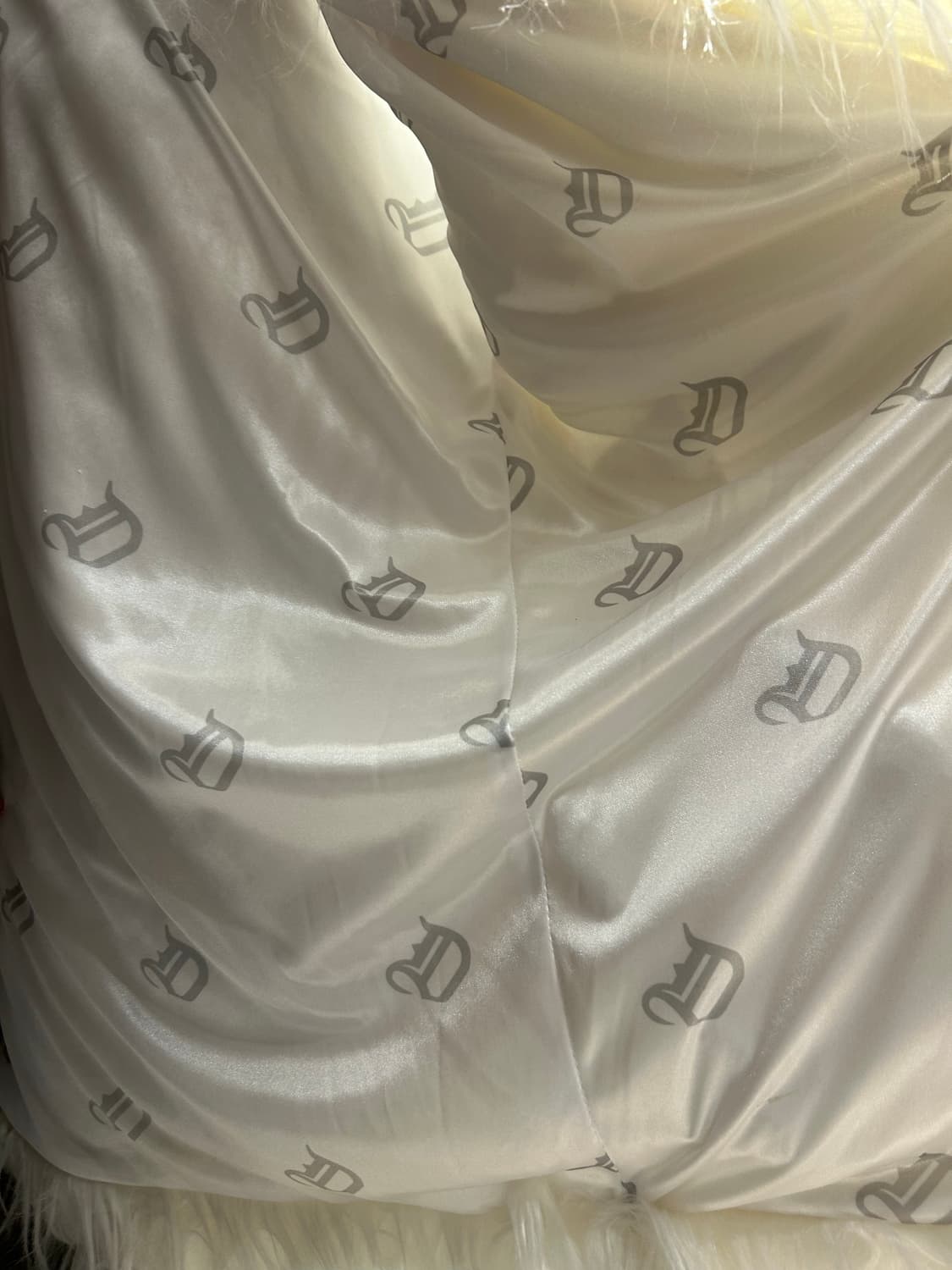 오도어 화이트 퍼자켓 상품이미지7