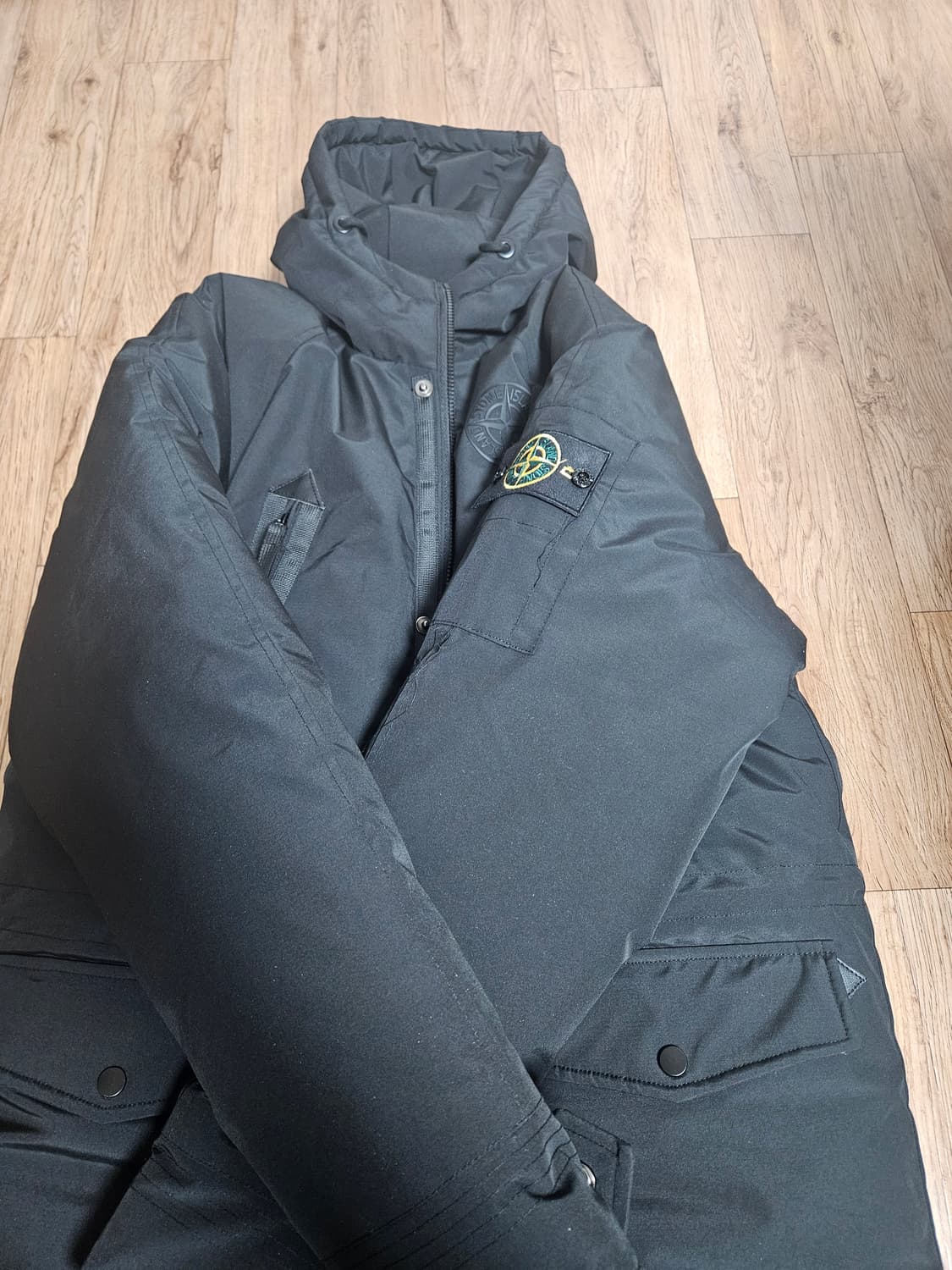 스톤아일랜드 마이크로랩스 패딩 상품이미지2