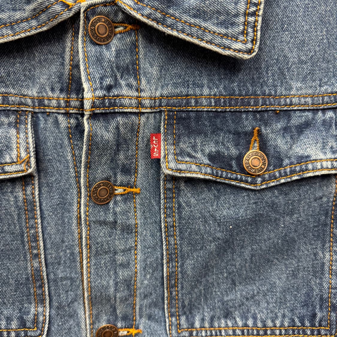 리바이스 데님 트러커 자켓 전면 투포켓 포인트 진청 상품이미지5