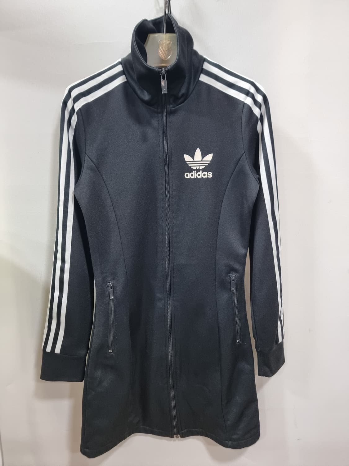 아디다스 유로파 드레스 (D39 상품이미지1