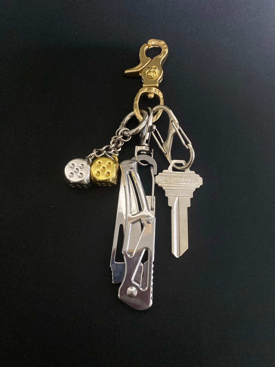 투톤 메탈 다이스 키링 상품이미지2