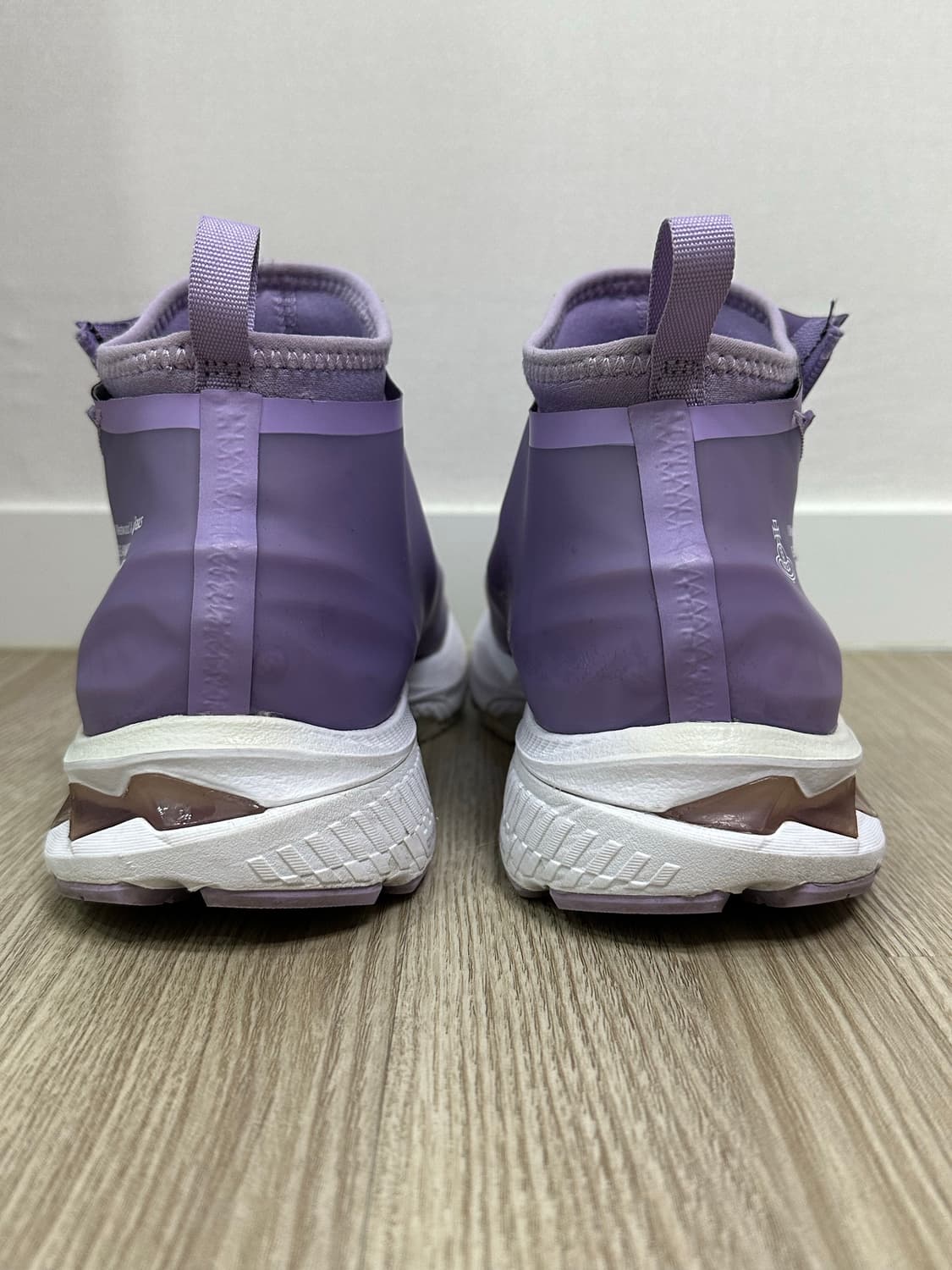 아식스 x 비비안웨스트우드 젤 카야노 270 상품이미지3