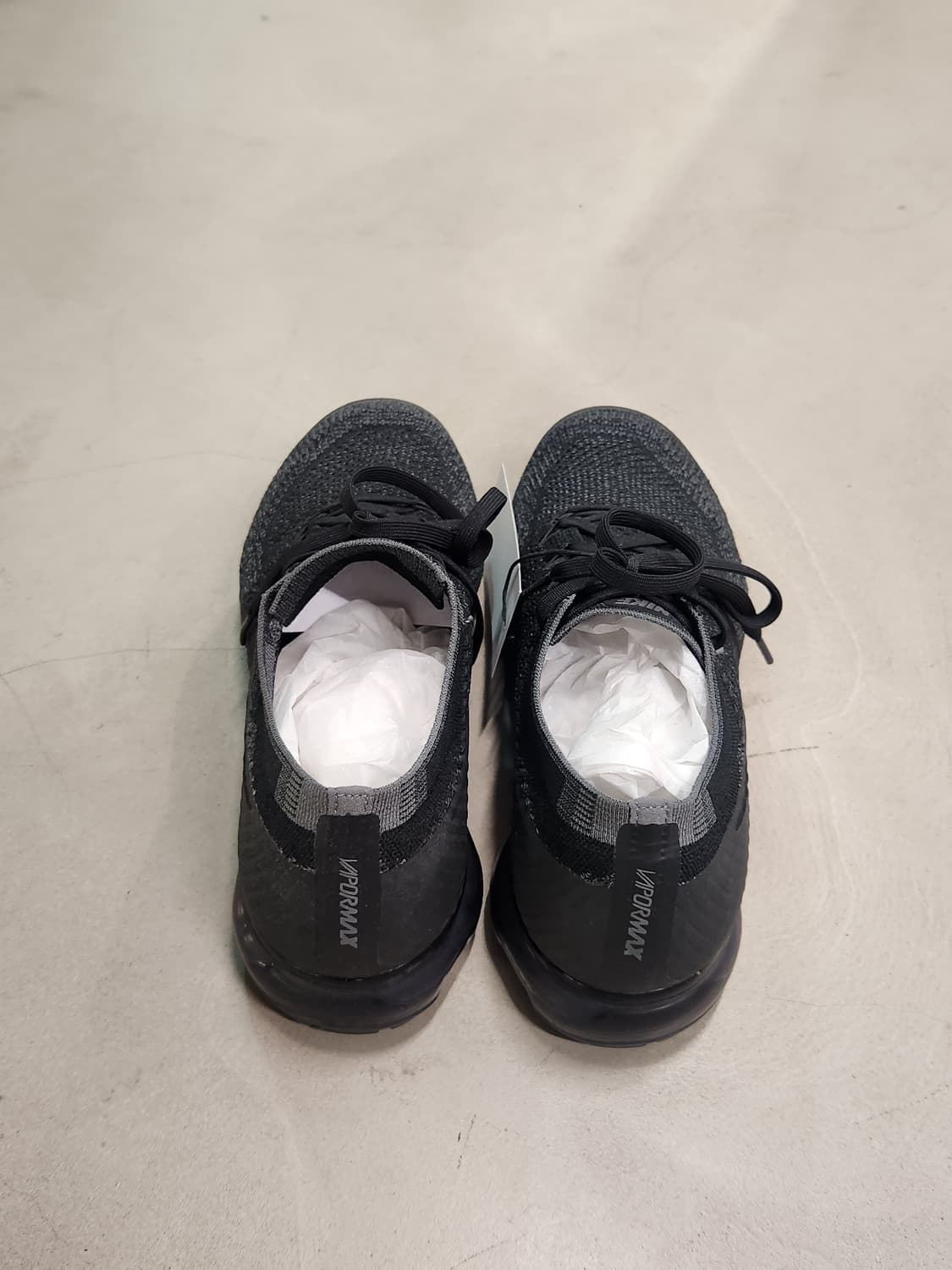 나이키 에어 베이퍼맥스 플라이니트2 트리플 블랙 상품이미지3