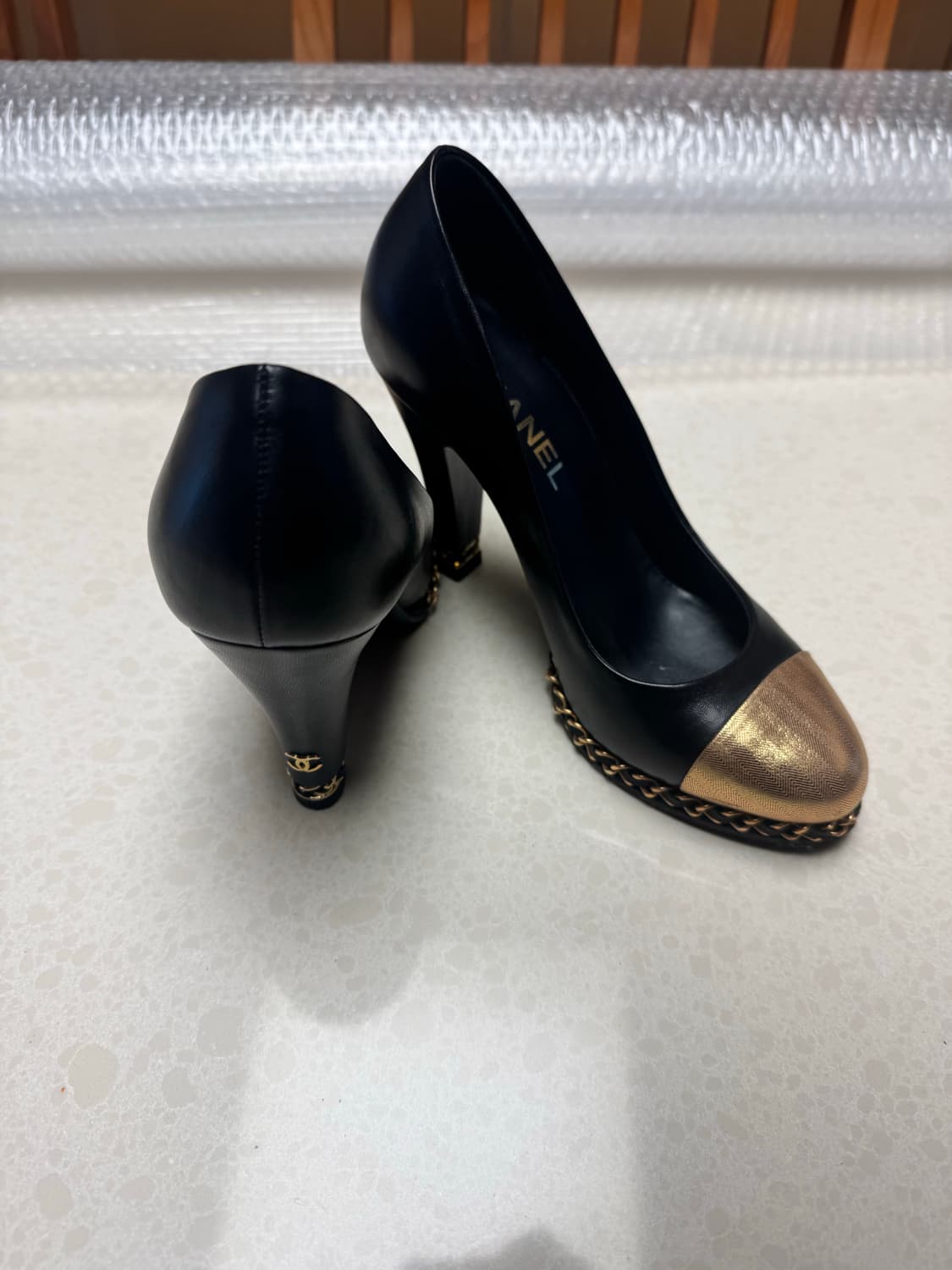 샤넬 금장 구두 슈즈 상품이미지4