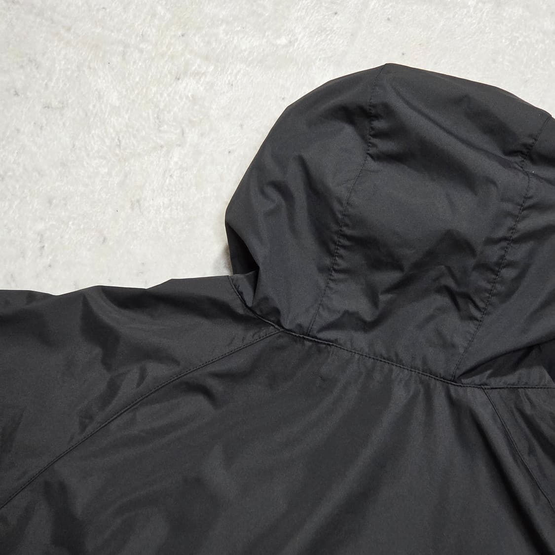 베러댄라이프 블랙 바람막이 자켓 상품이미지5