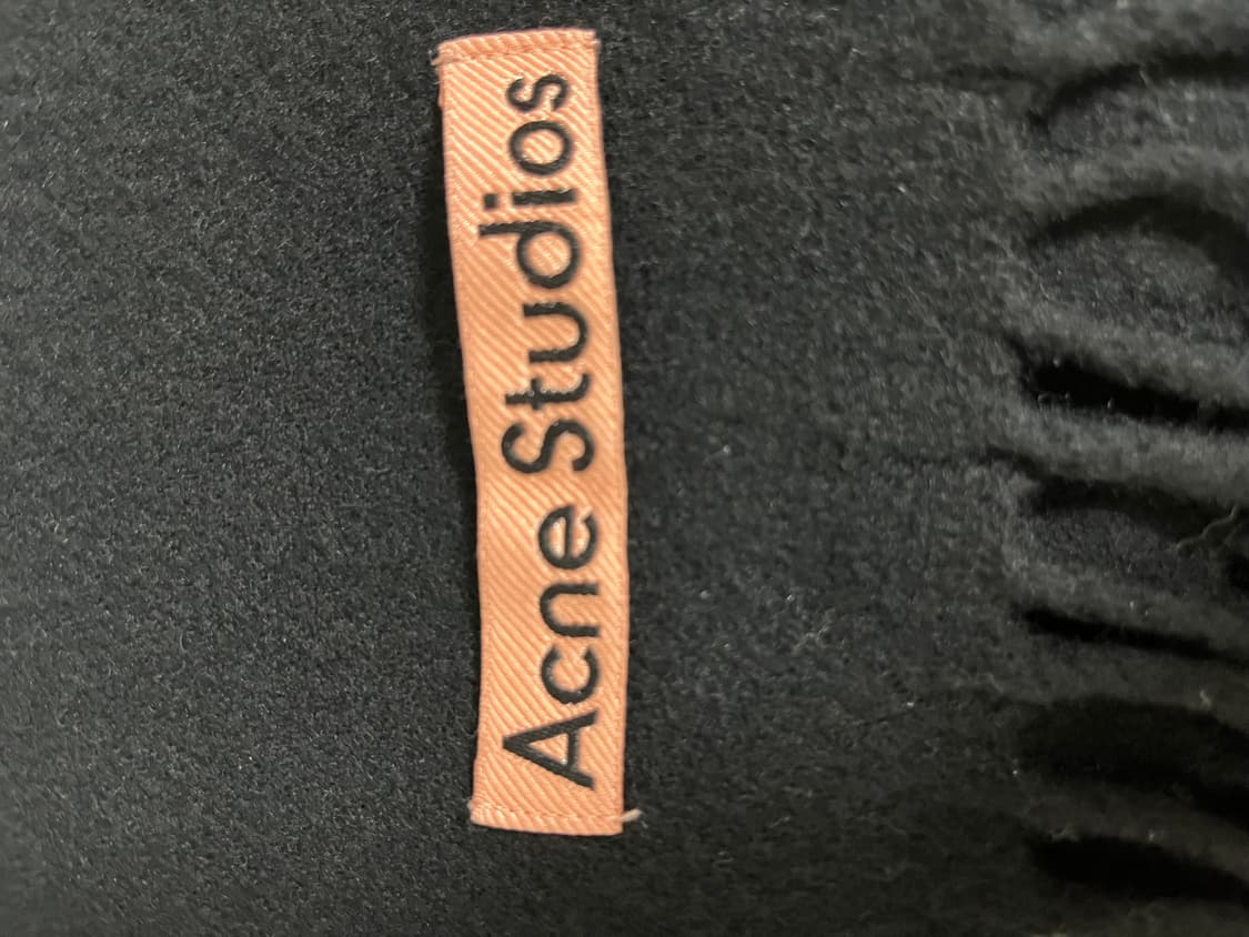 아크네 머플러 상품이미지2