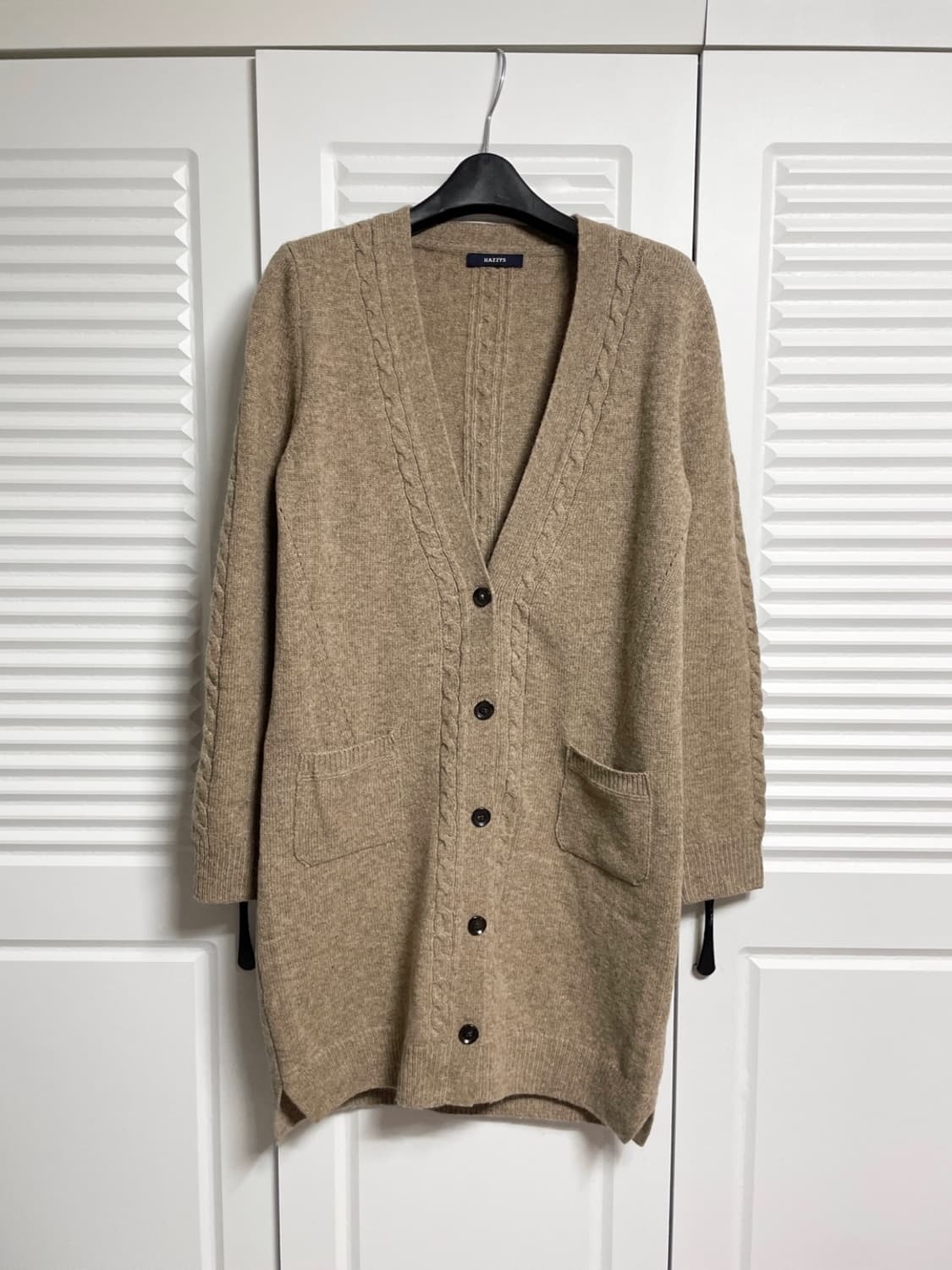 헤지스 가디건 상품이미지1