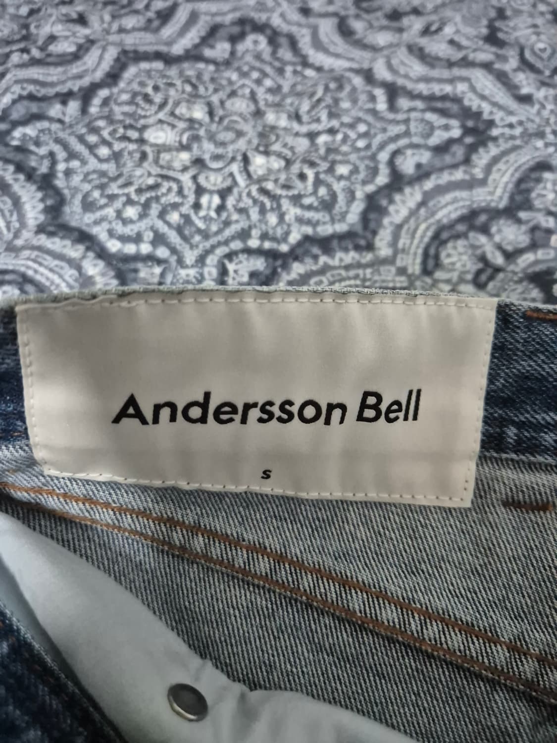 Andersson Bell 디스트레스드 부츠컷 데님s 상품이미지4