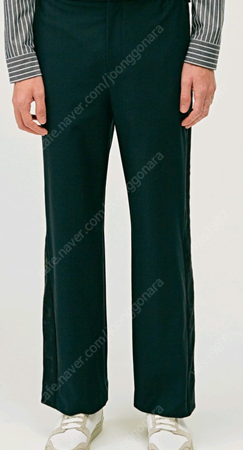 시스템 옴므 사이드 라인 래터링 버튼 와이드 슬랙스   상품이미지9