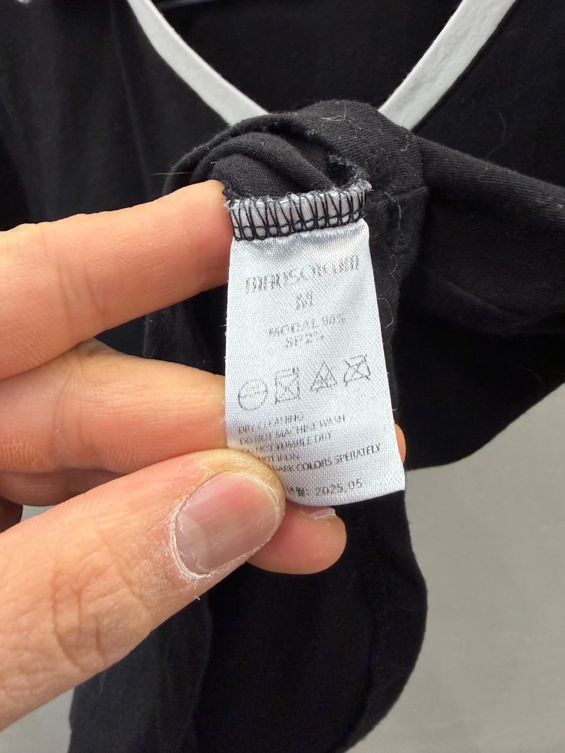 마우솔레움 스트링 카라 반팔티 M 상품이미지4