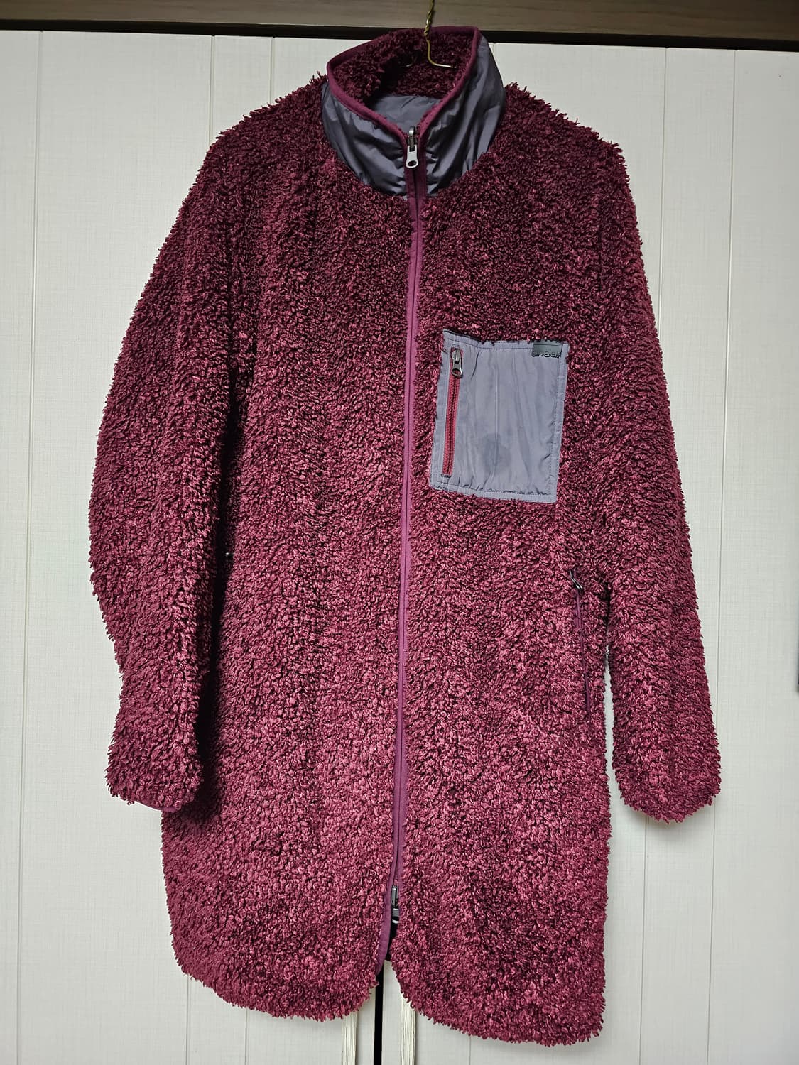 안다르 미들파이 리버서블 양털코트 상품이미지1