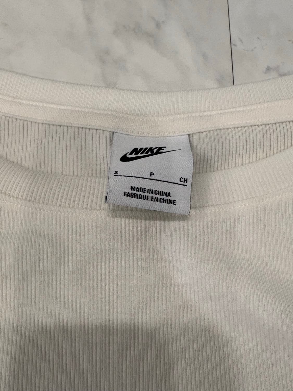 nike crop top s 상품이미지3