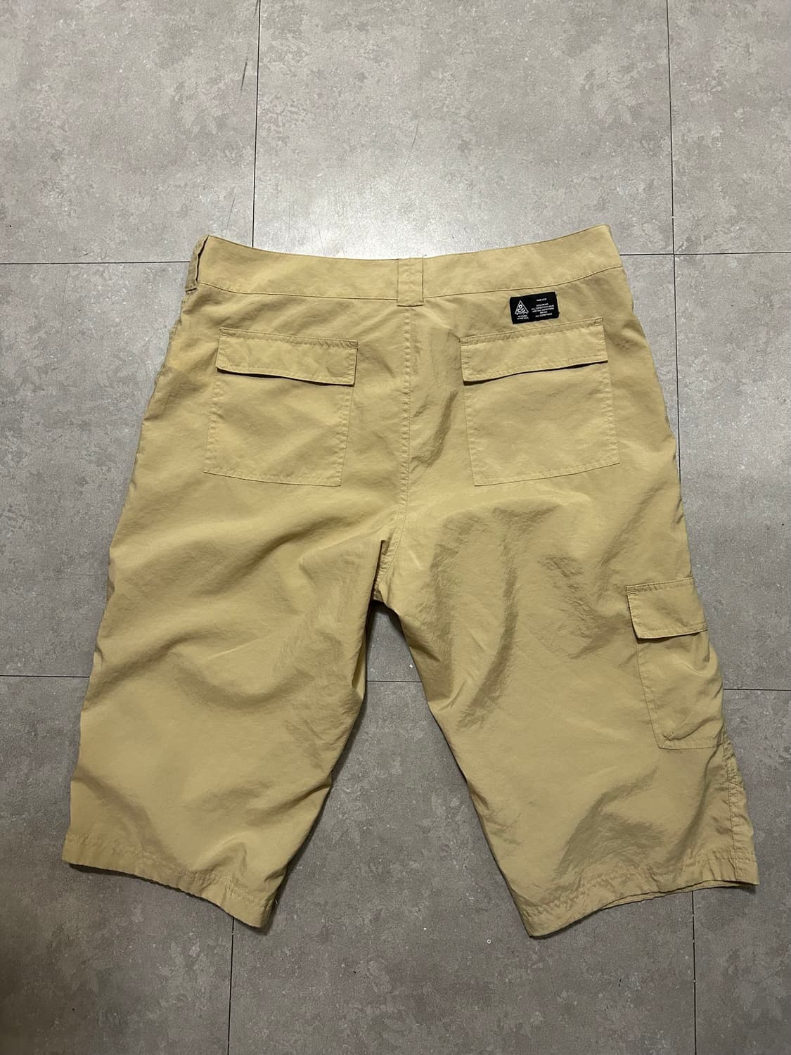 00s  나이키 ACG  샌드컬러 나일론 빈티지   유틸 카고 버뮤다 팬 상품이미지6