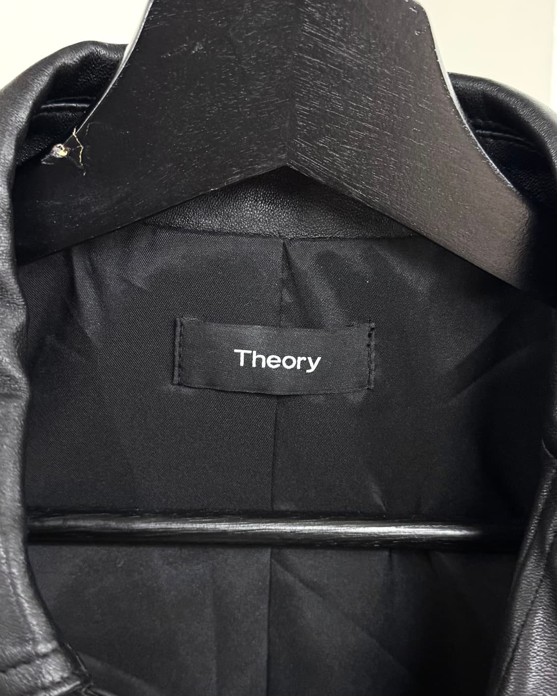 띠어리 블랙 램스킨 레더자켓 상품이미지7