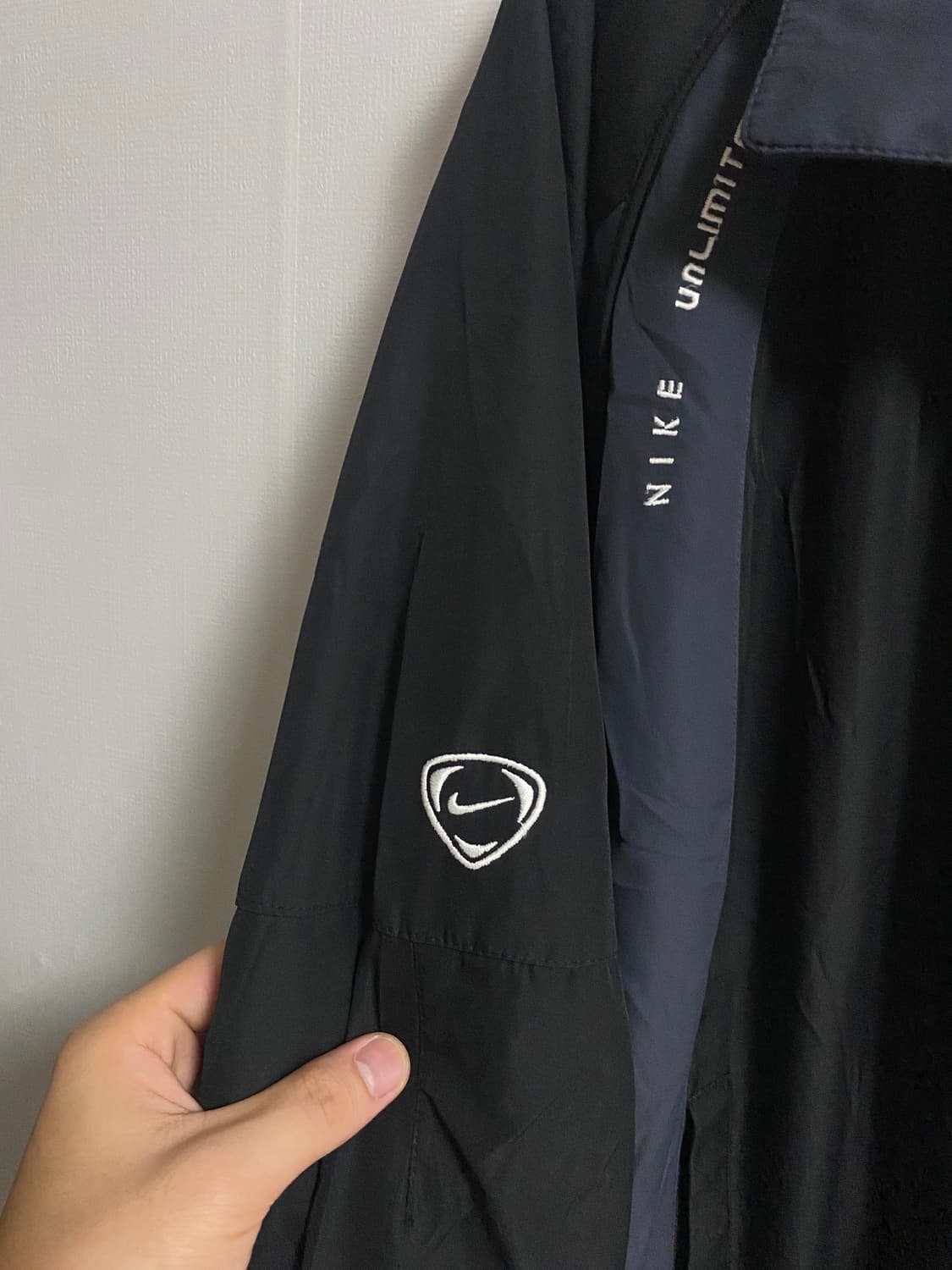 (L)00s 나이키 얼티밋 스포츠 블랙 네이비 나일론 자켓 상품이미지5
