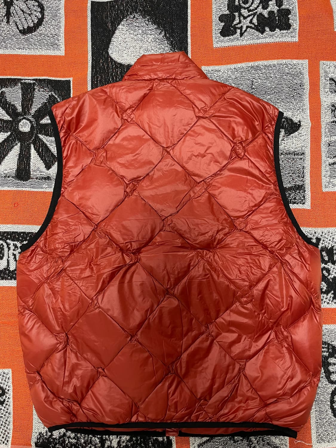 디네댓 패딩베스트 새상품 목도리증정 상품이미지4