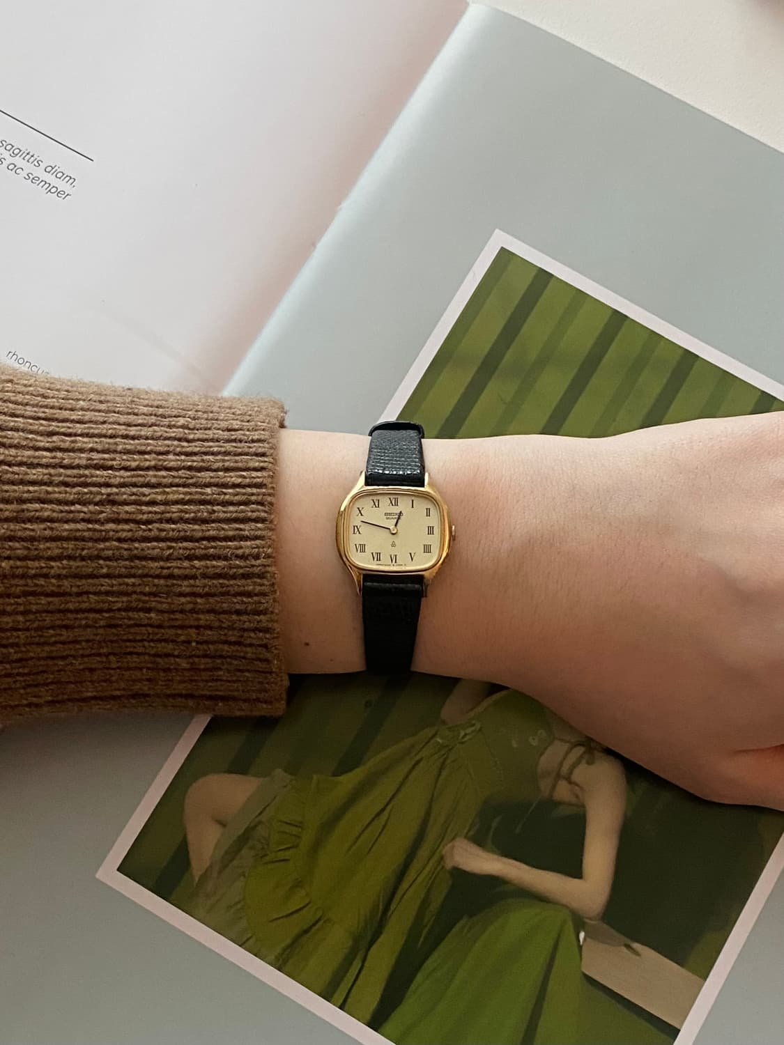 Seiko 세이코 쿼츠 클래식 로만 골드 상품이미지6