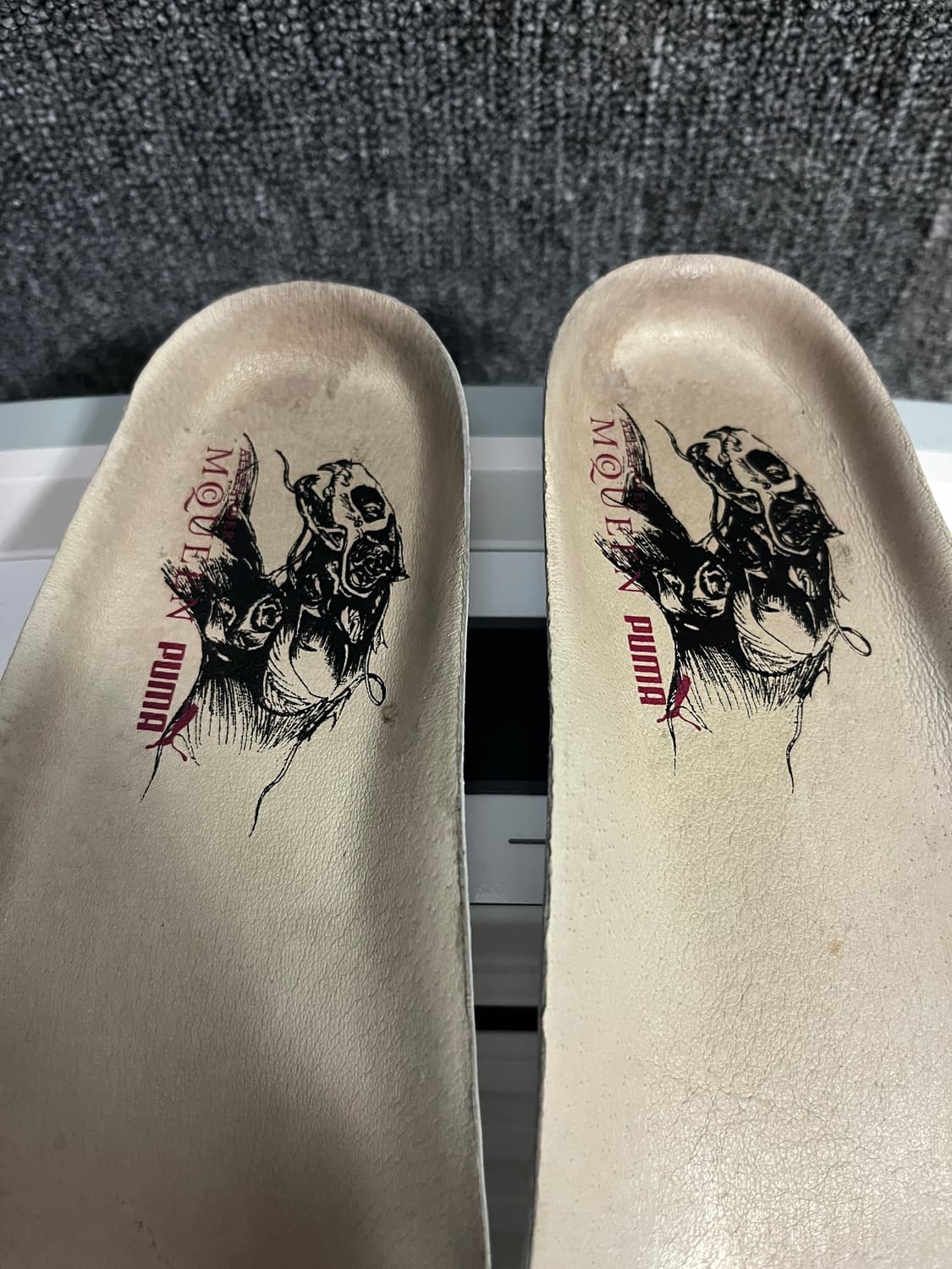 퓨마 알렉산더맥퀸 콜라보 스니커즈 250 상품이미지6