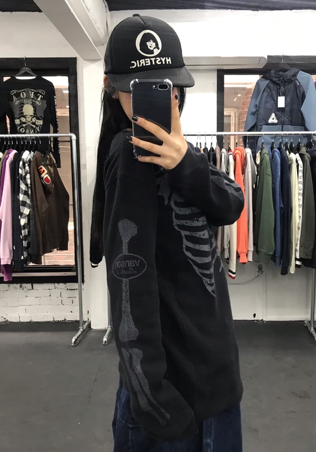 밴슨 레더 본 프린팅 와플 롱슬리브 상품이미지2