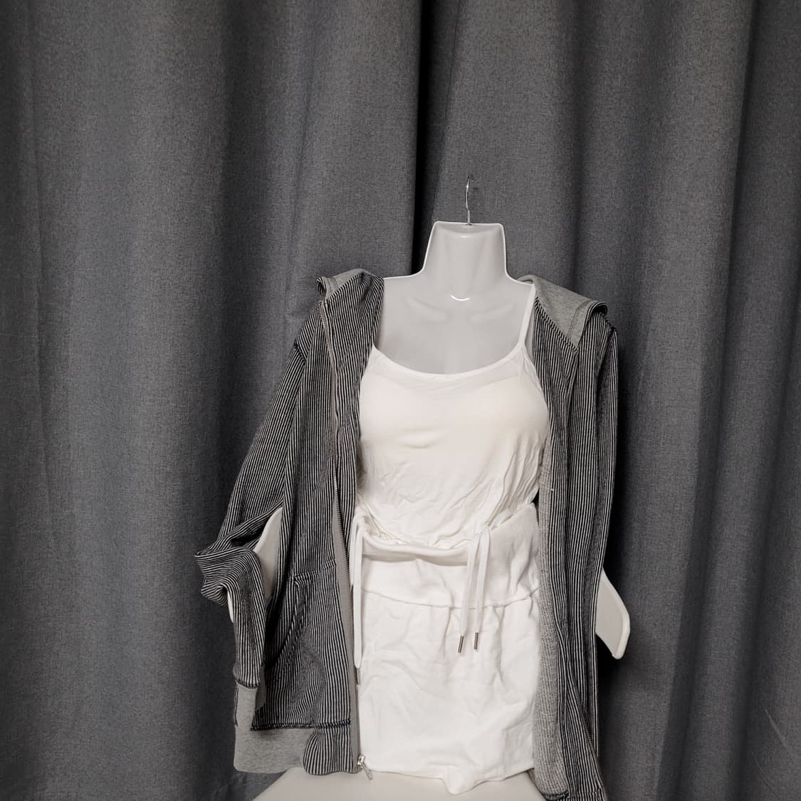 스투시 후드집업 상품이미지1