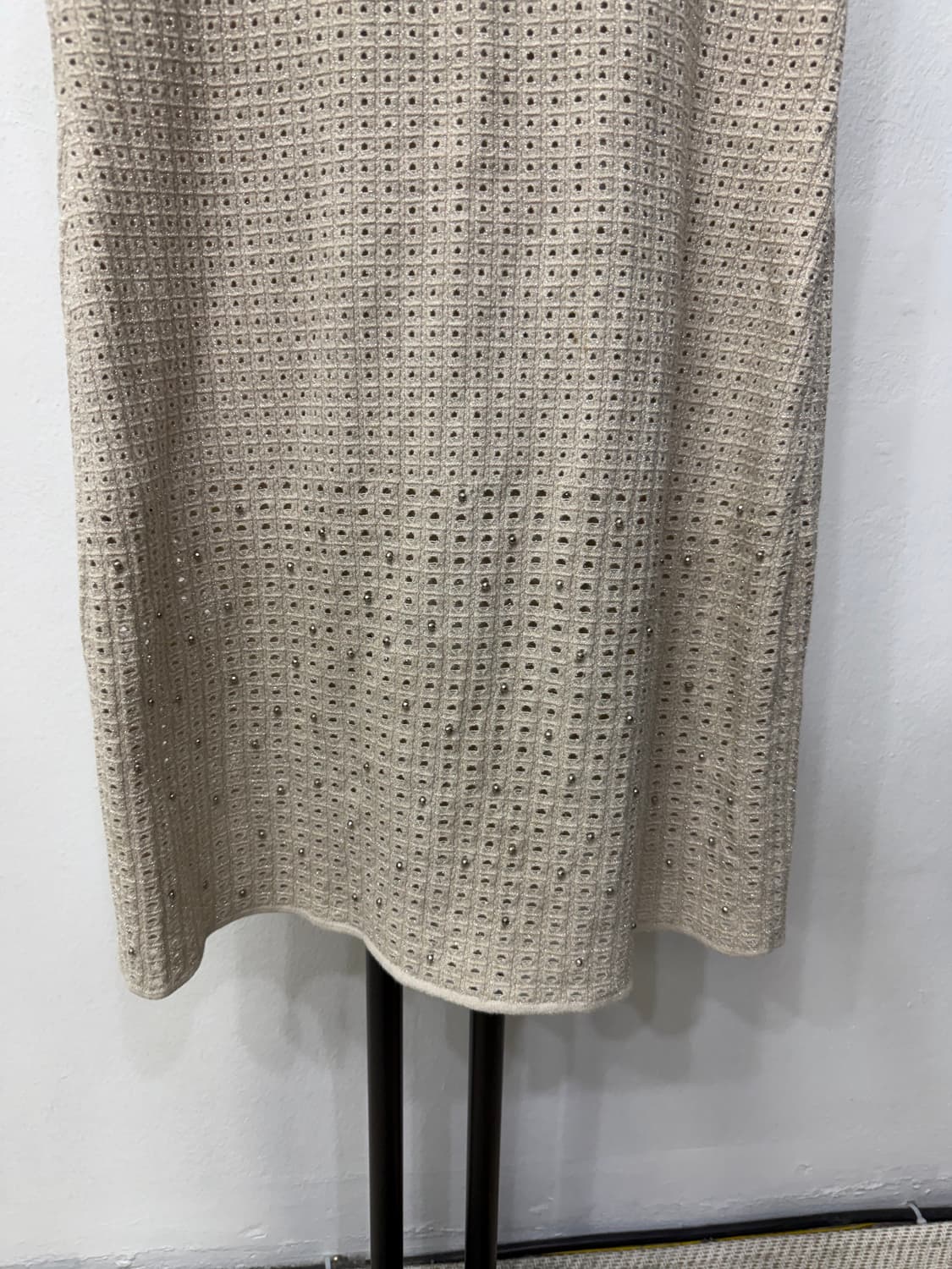 정품) TIME 타임 한섬 노슬리브 니트 펀칭 니트 85F 상품이미지5