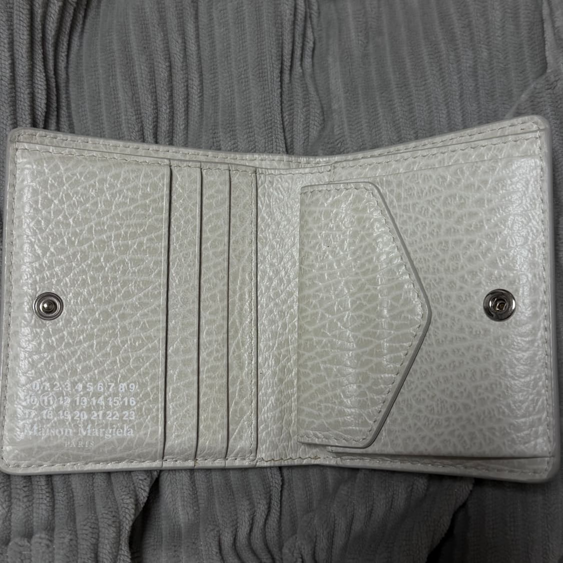 메종 마르지엘라 반지갑 상품이미지3