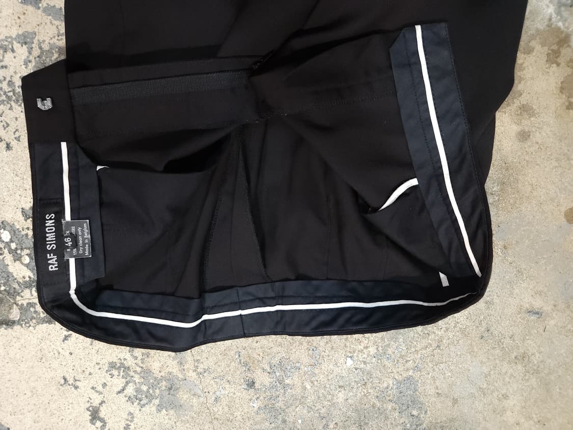 라프시몬스 울 캐시미어 블랙 슬랙스 팬츠

 상품이미지9