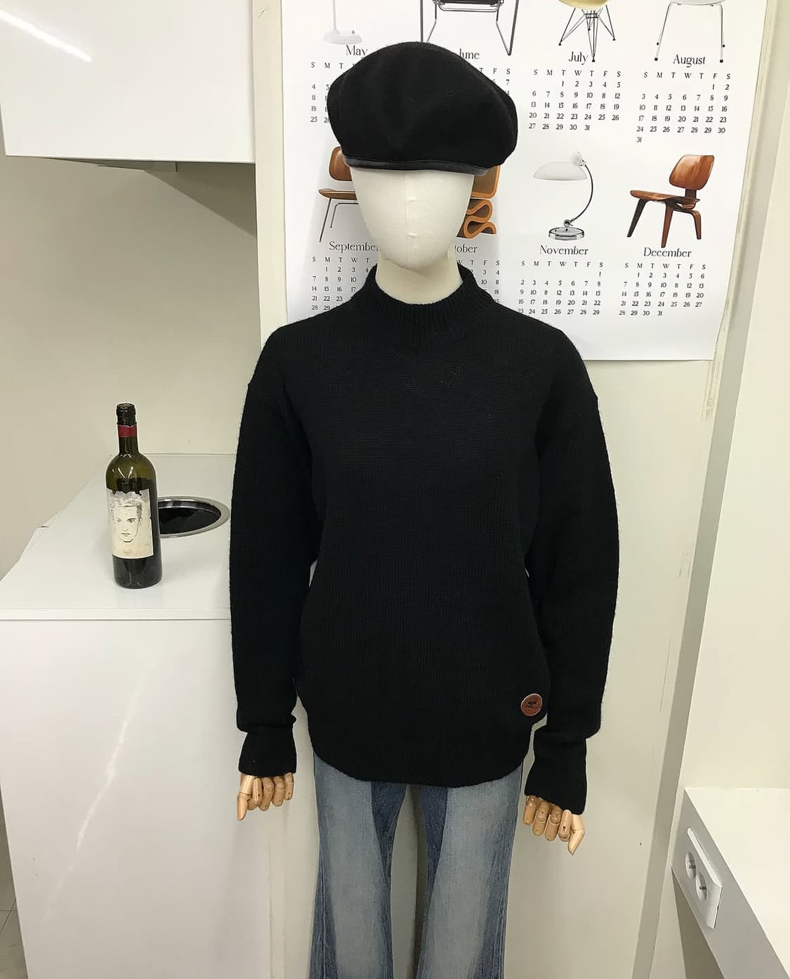 꾸레쥬 가죽 로고 모크넥 울 니트 상품이미지6