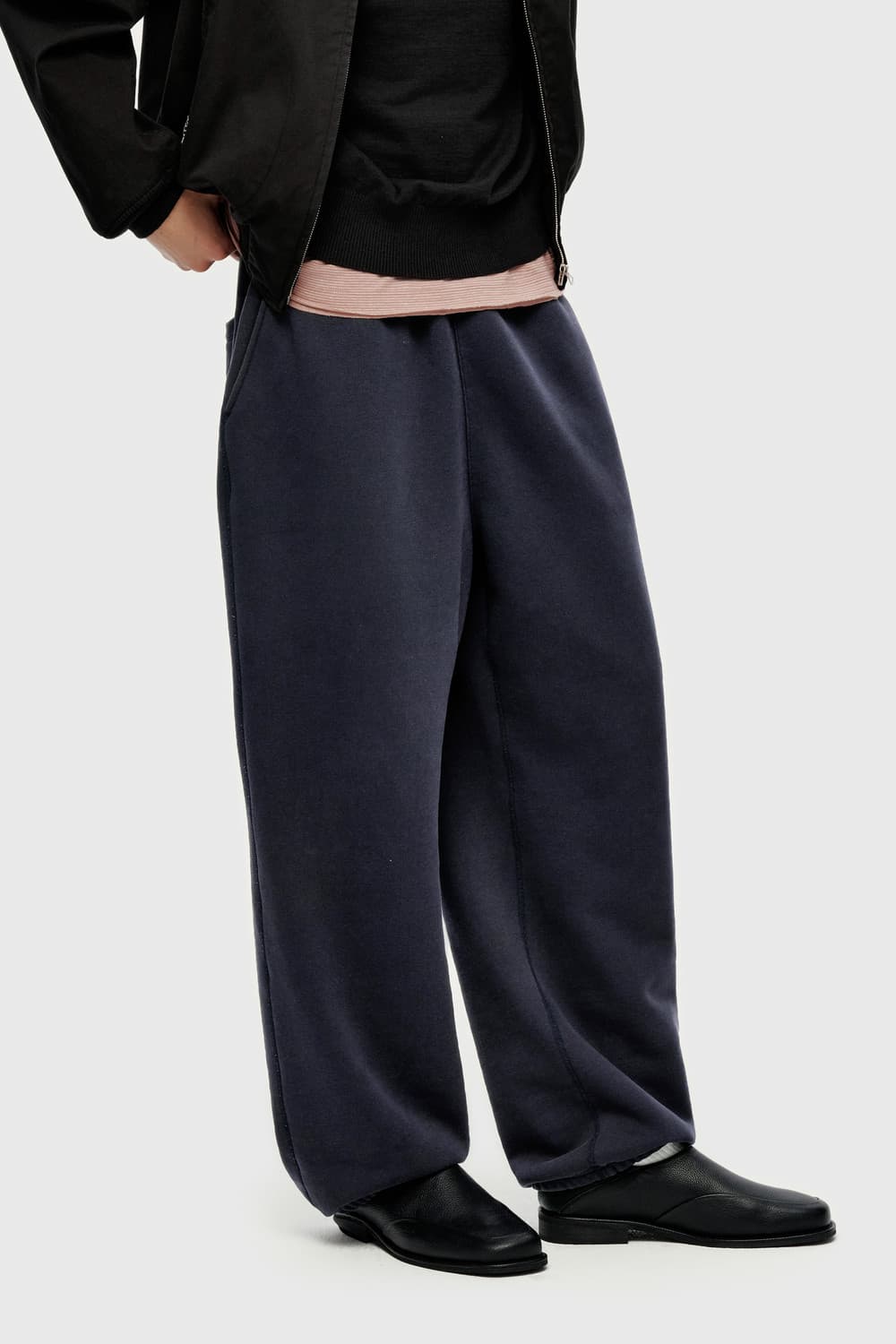YOUTH (유스)Tapered Sweat Pants 테이퍼드 스웻 팬츠 상품이미지1