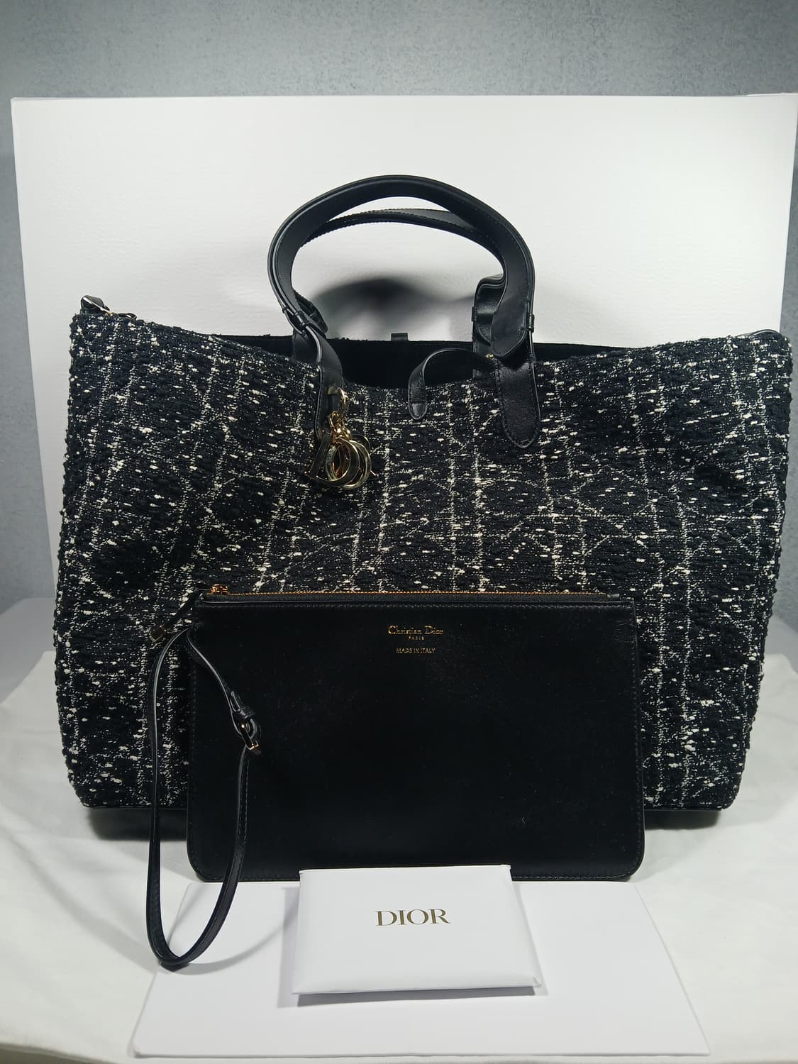 디올 트위드 뚜주흐 토트백 라지 M2820OTKV 상품이미지1