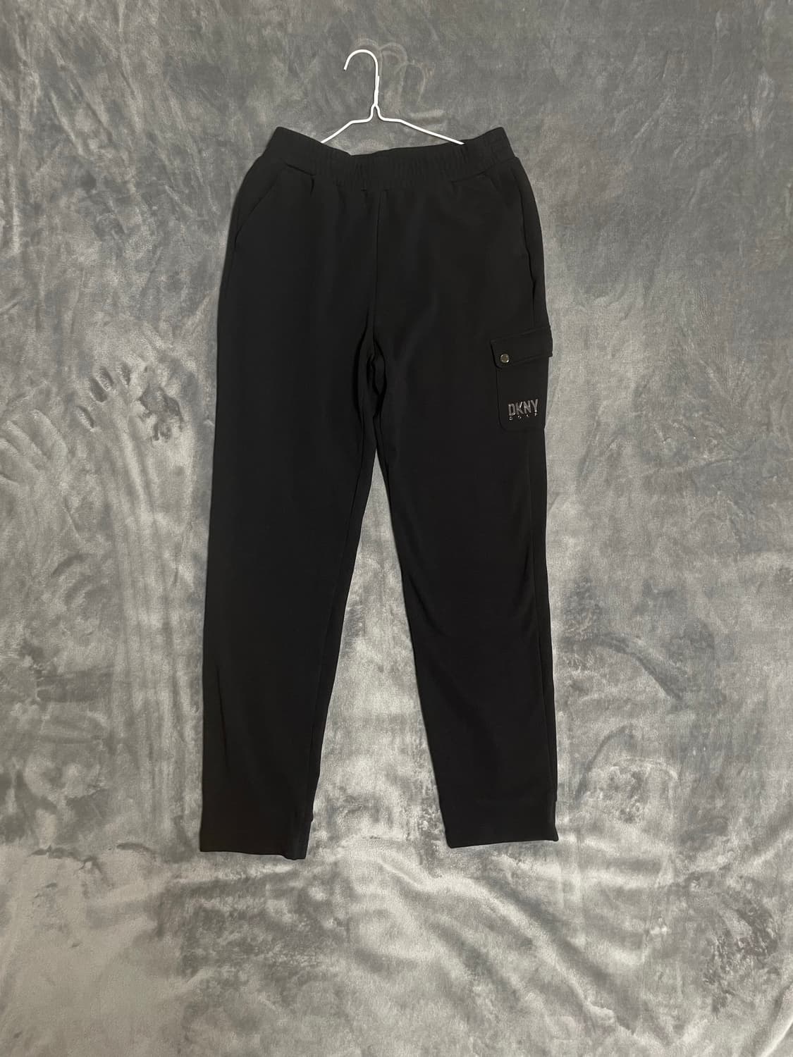 [무료배송] DKNY GOLF 블랙 조거팬츠 상품이미지1