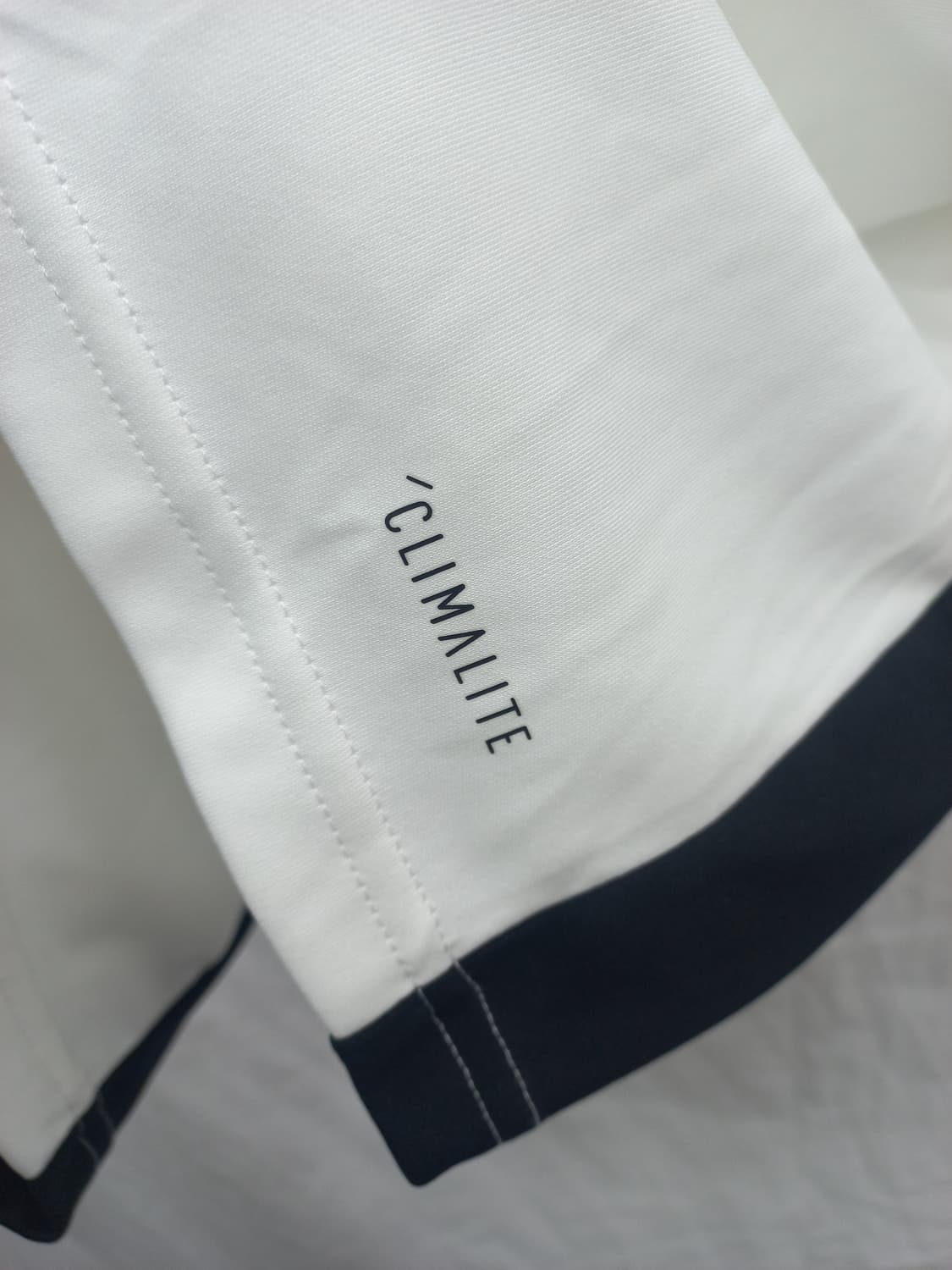 아디다스 레알 마드리드 유니폼 XL(105) 상품이미지5