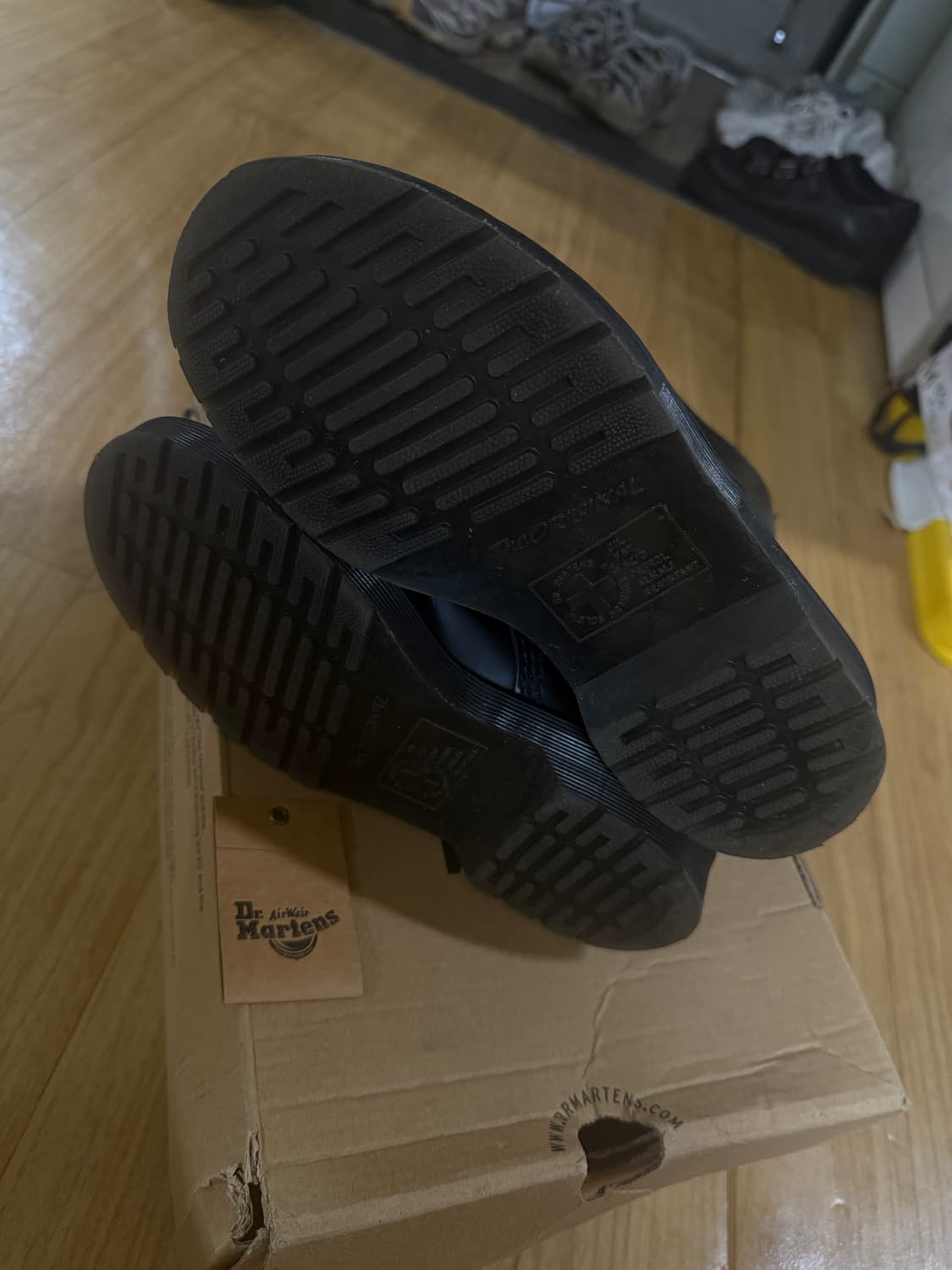 닥터마틴 화이트 스티치 상품이미지4