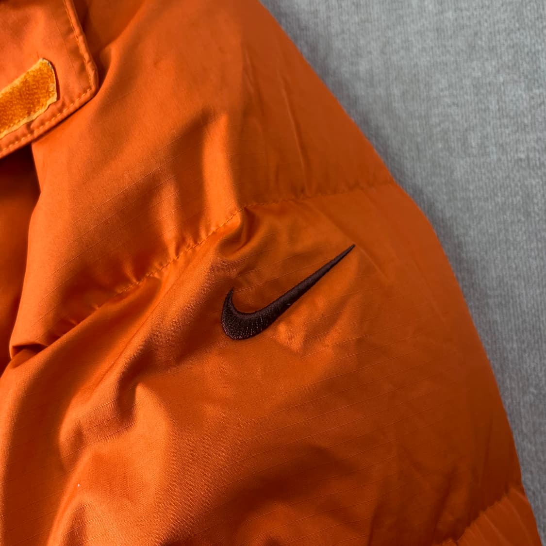 100 나이키 워터루프 덕다운 후드 패딩 상품이미지3