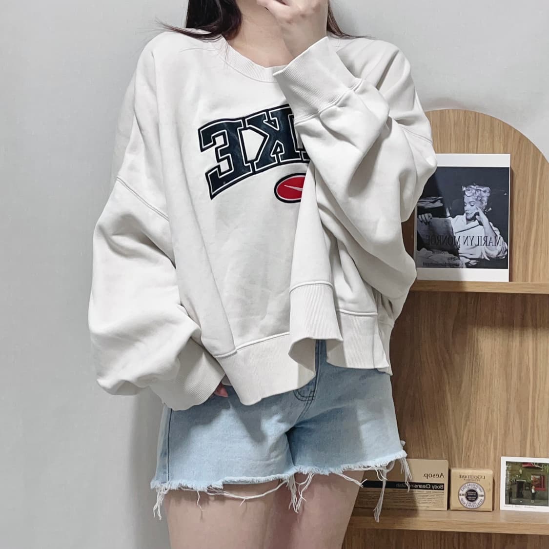[정품] 나이키 아이보리 블랙 빅로고 기모 맨투맨 [ XL ] 상품이미지2